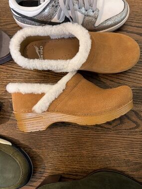 Dansko Chestnut Suede Shearling-Lined Clog